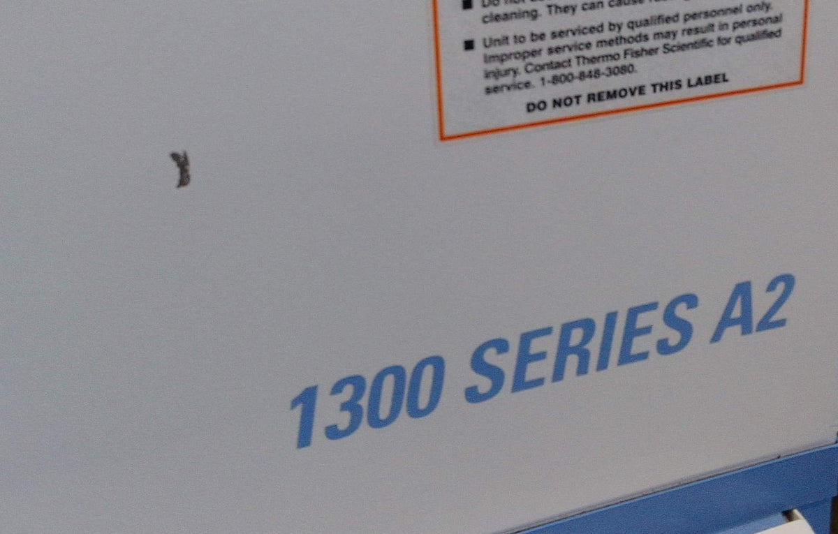 Thermo Scientific 4ft 1375 A2 Biosafety/Biological Safety Cabinet w/UV +Warranty