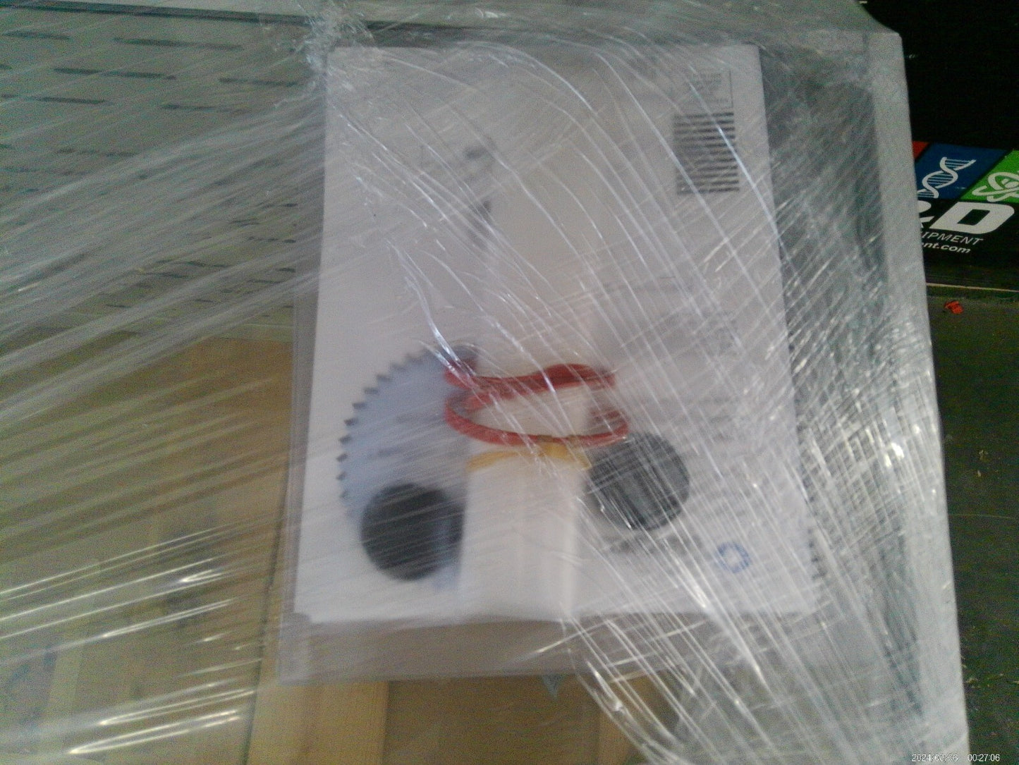 Labconco/ Mettler Toledo 3930310 Ventilated Balance Enclosure w/Monitor OPEN BOX