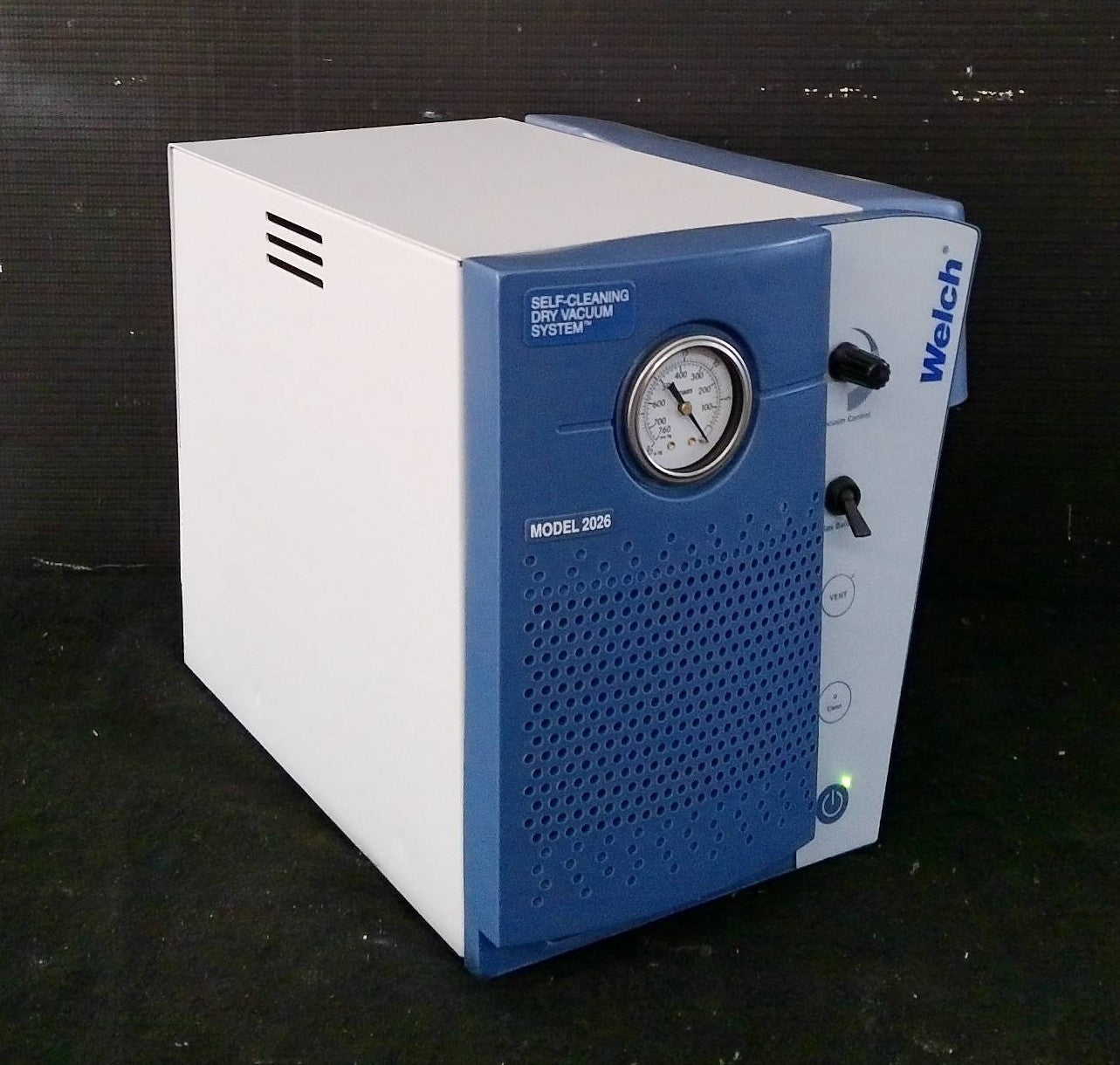 WELCH 2026-01 Analog Self-Cleaning Dry Vacuum System