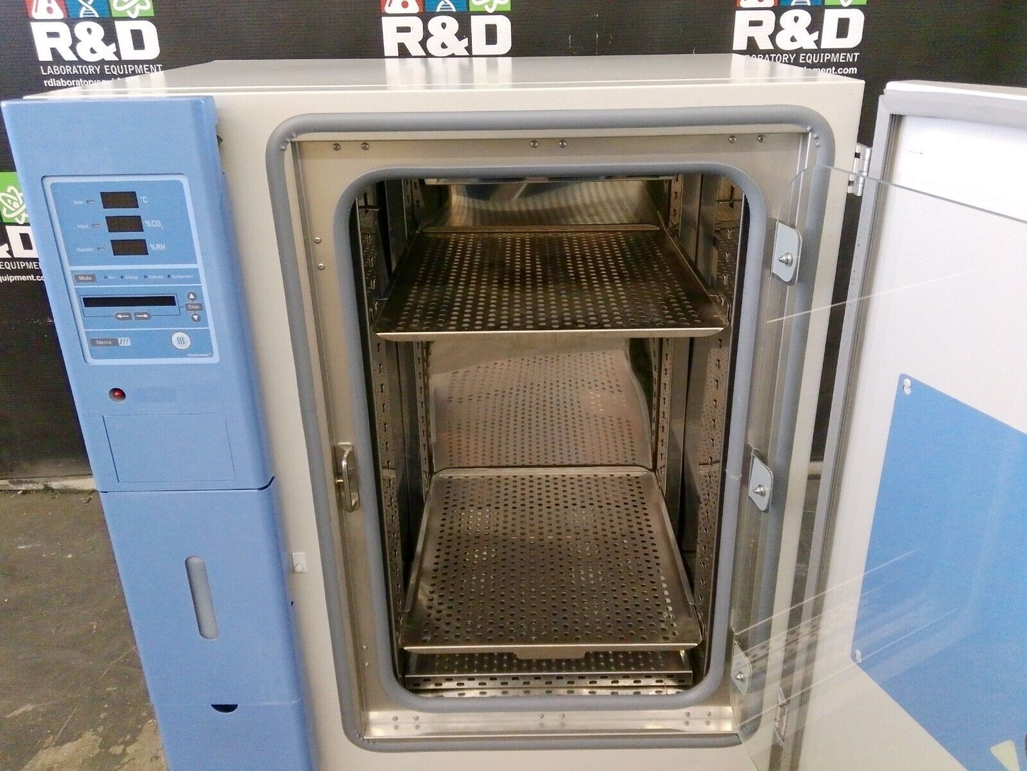 Thermo Scientific 3307 Steri-Cult CO2 Incubator 8.2Cf 120v