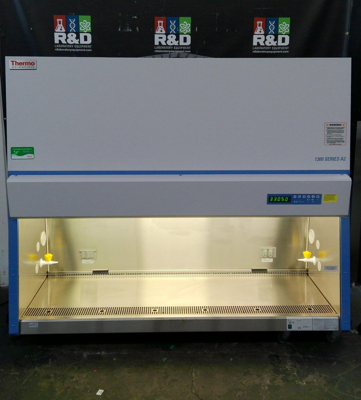 Thermo Scientific 6ft 1377 A2 Biosafety/Biological Safety Cabinet w/UV +Warranty