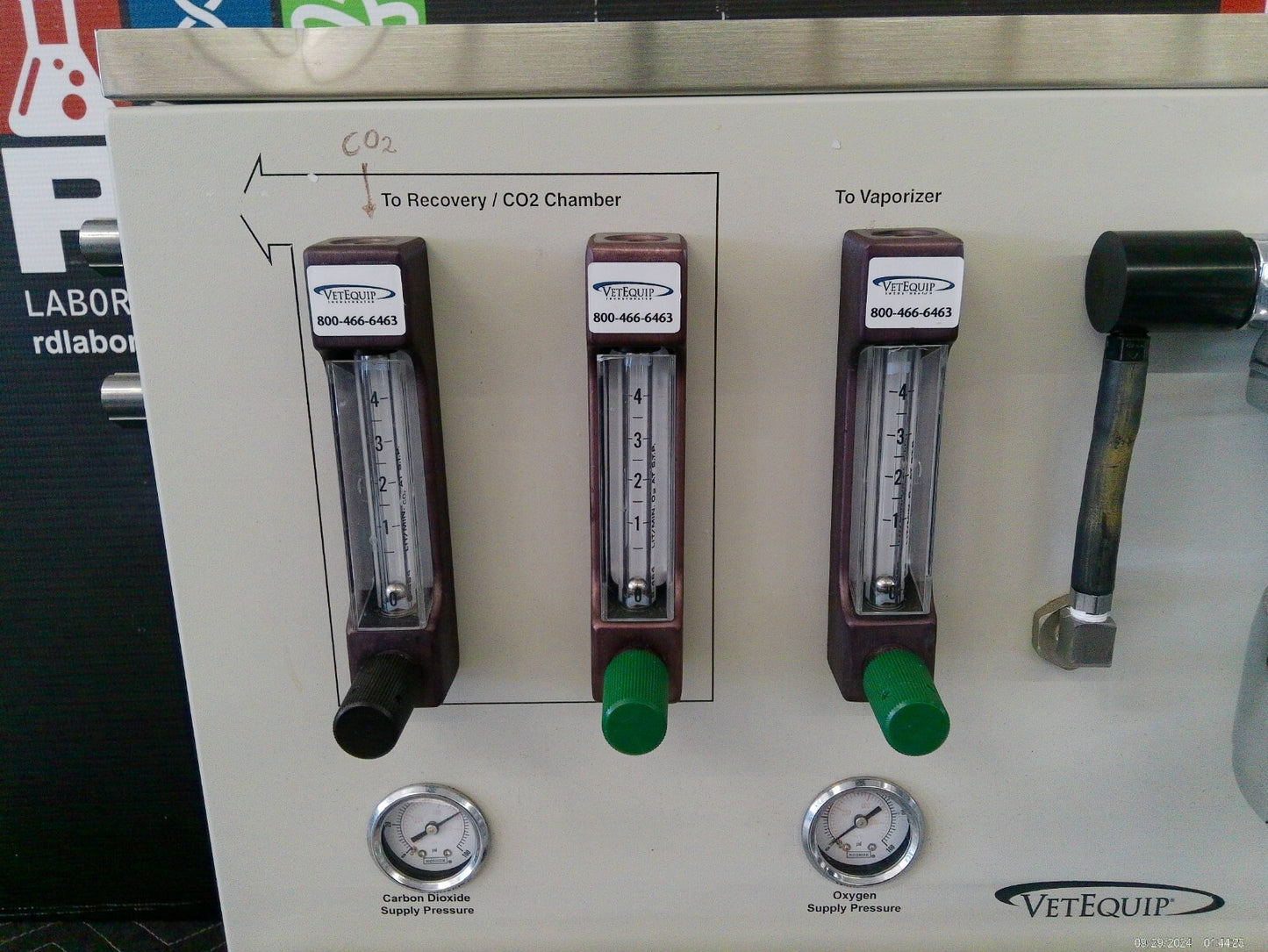 VetEquip Impac 6 Quad-Chamber Mouse Veterinary Isoflurane Anesthesia System