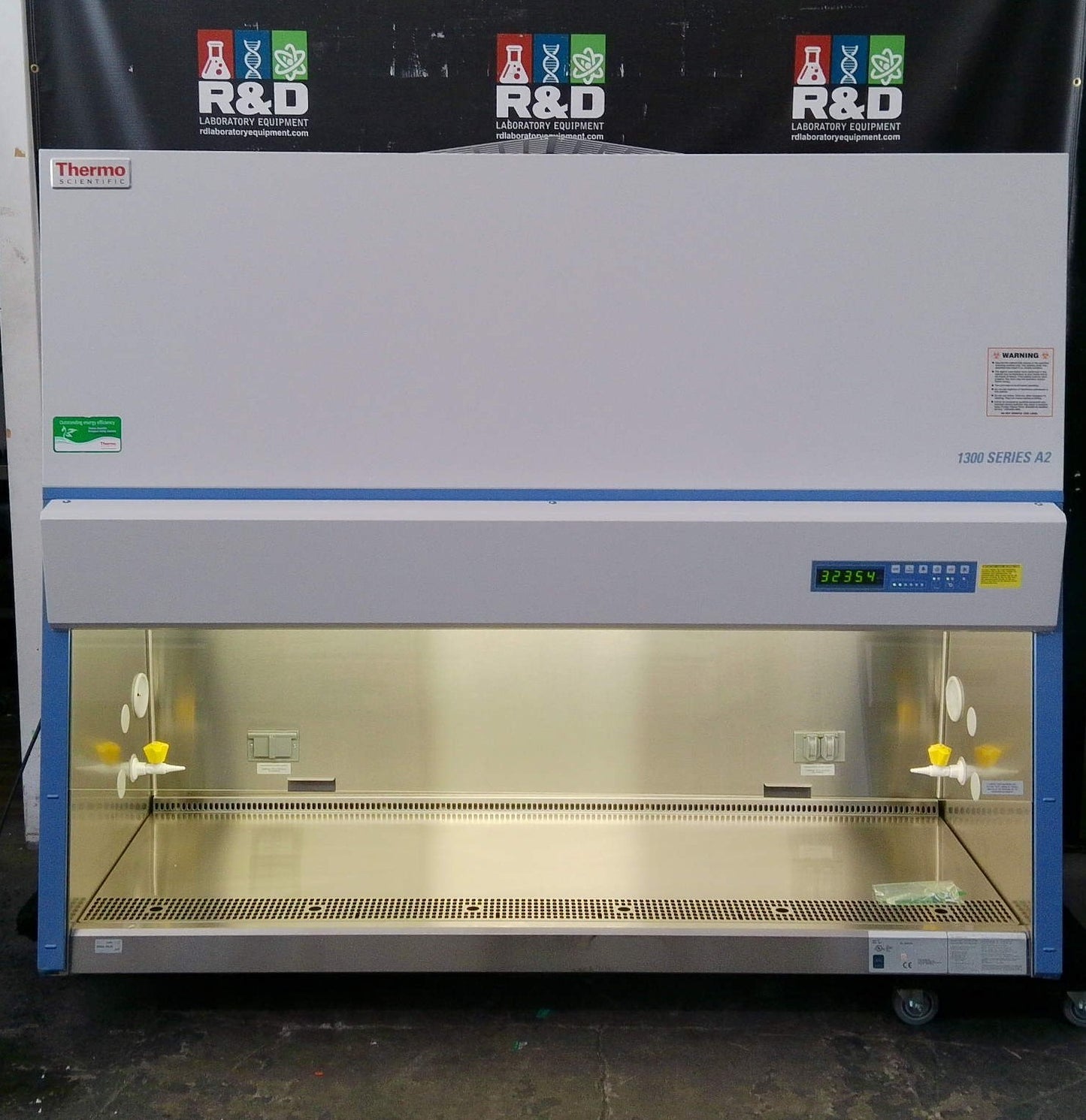 Thermo Scientific 6ft 1377 A2 Biosafety/Biological Safety Cabinet w/UV +Warranty