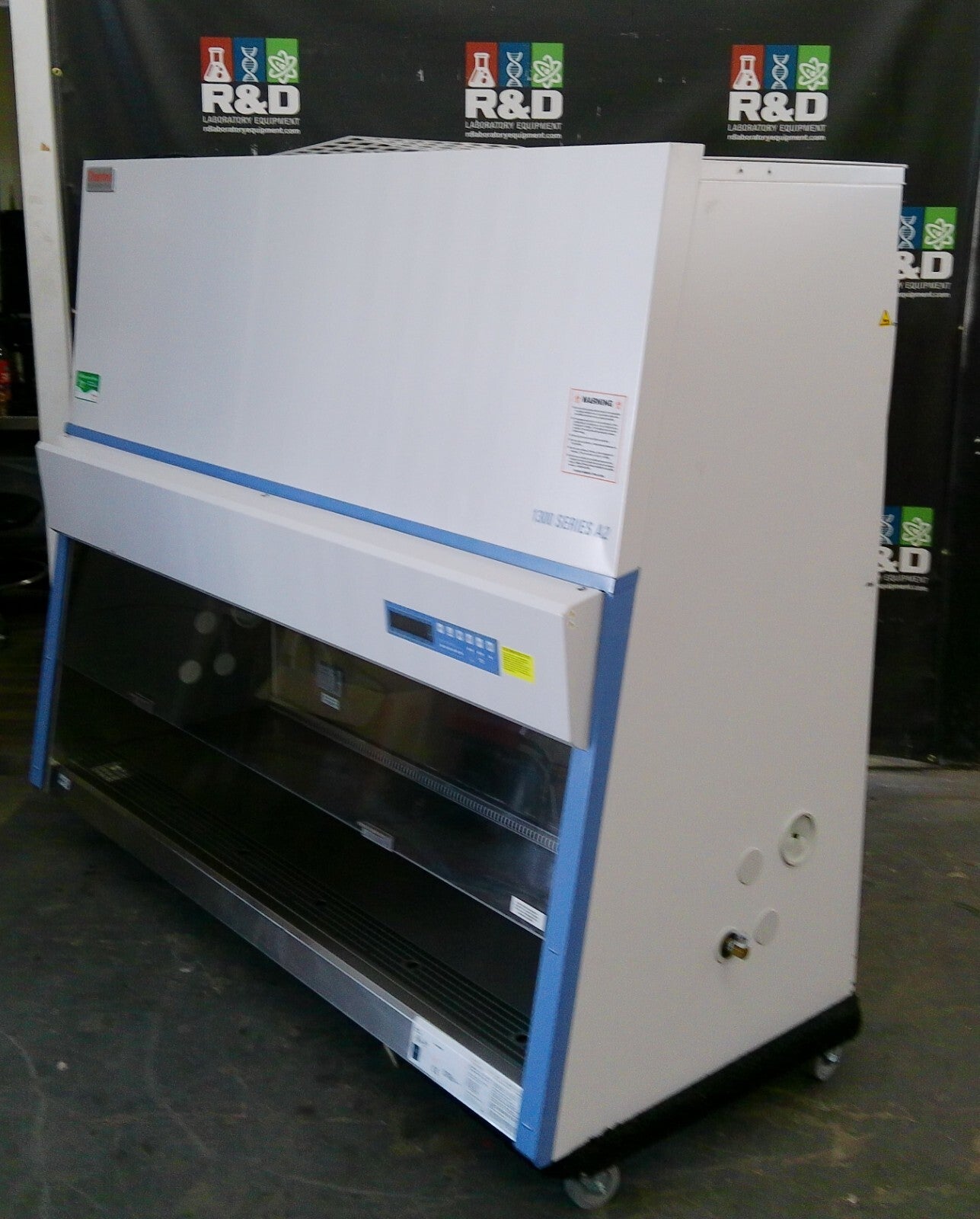 Thermo Scientific 6ft 1377  A2 Biosafety Cabinet w/UV & Stand FULLY TESTED