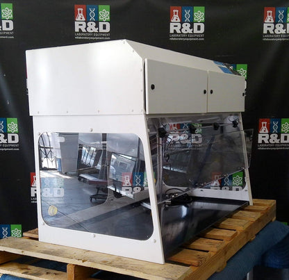 Cole Parmer 4ft 7890044 PCR Cabinet Laminar Flow w/ UV & Fluorescent Lighting