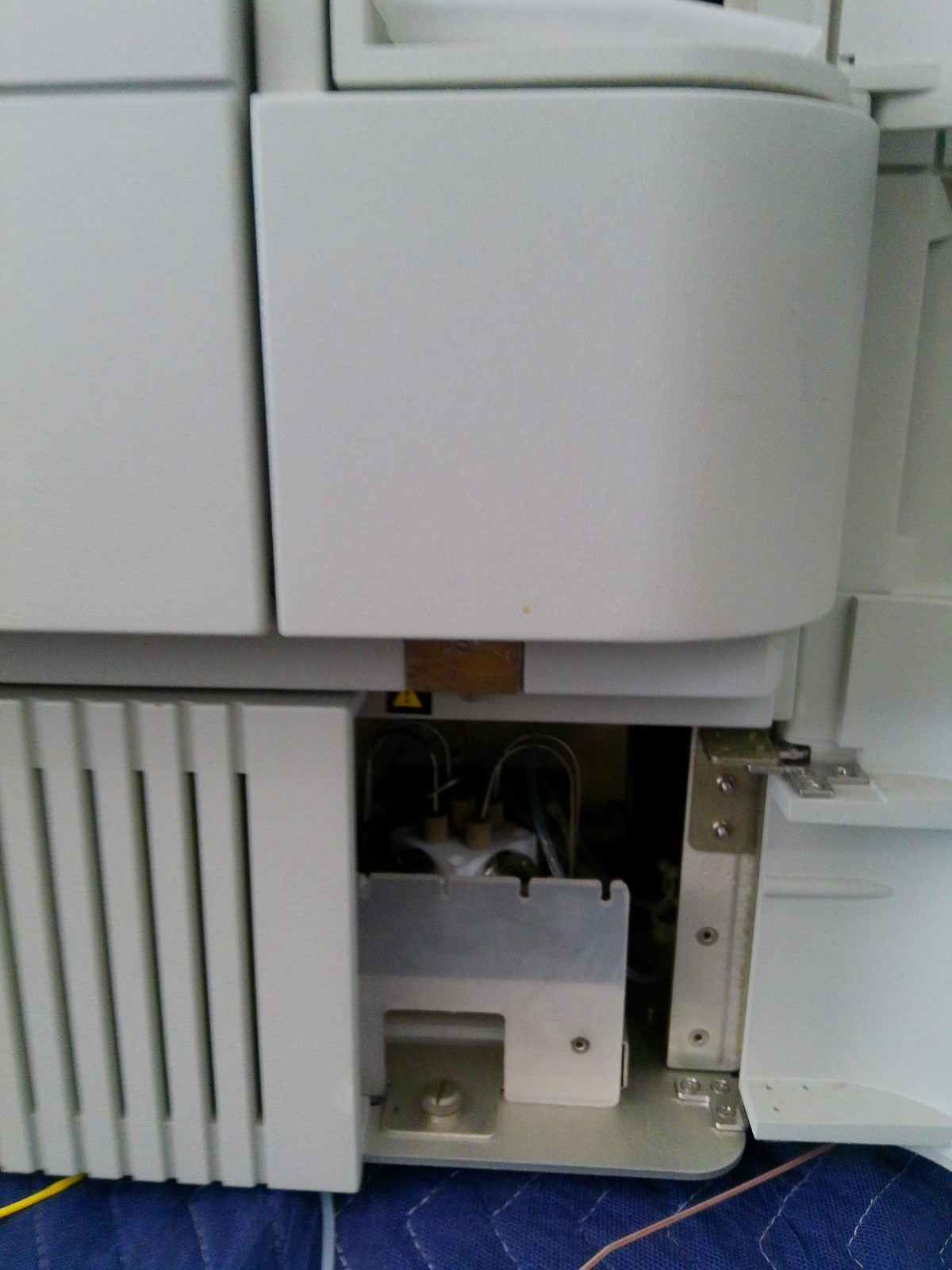 Waters 2695 Separation Module, 2487 Dual Absorbance Detector & Column Heater