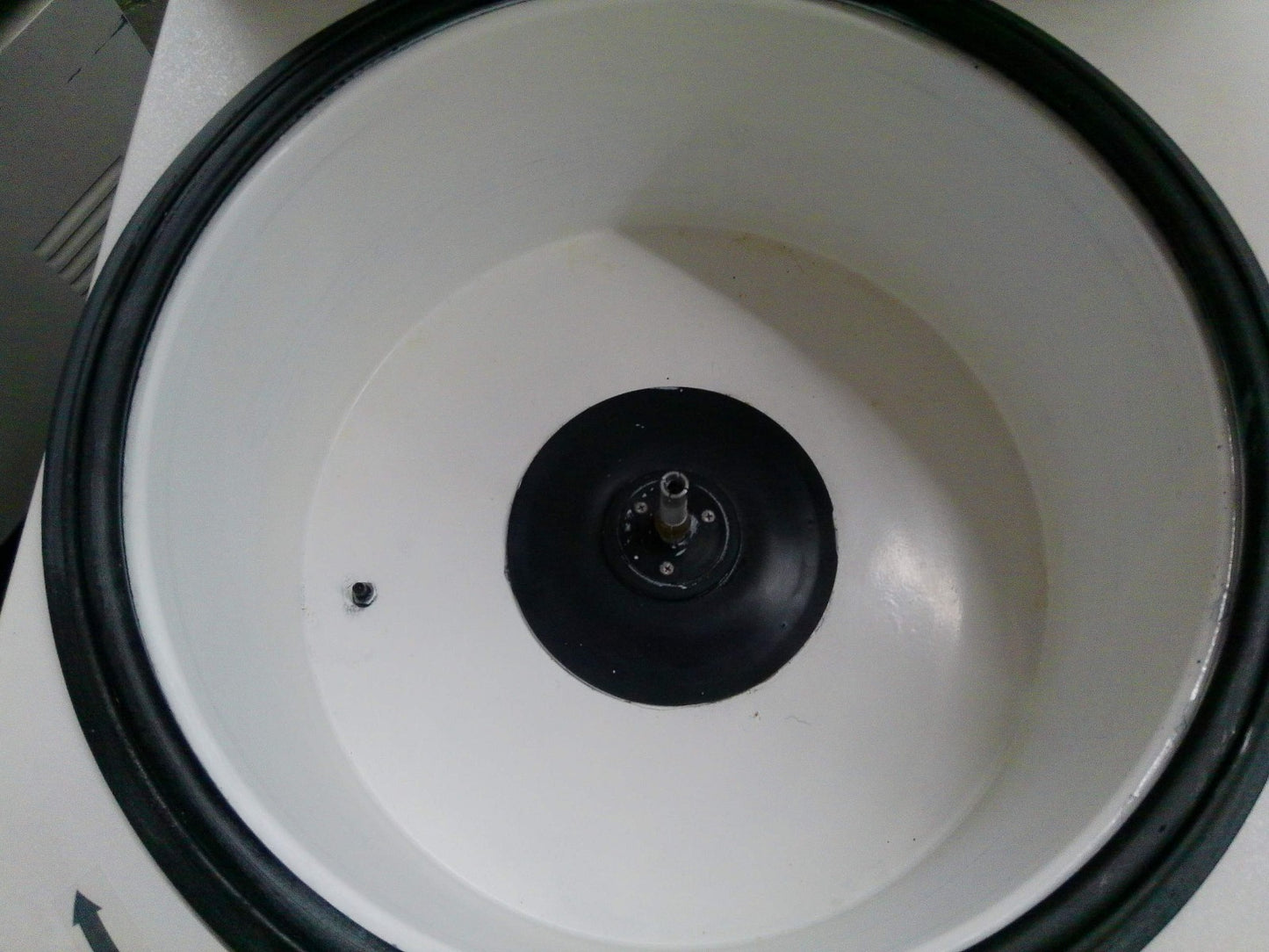 Beckman Allegra X-12R Refrigerated Benchtop Centrifuge w/ Rotor, Buckets 208v