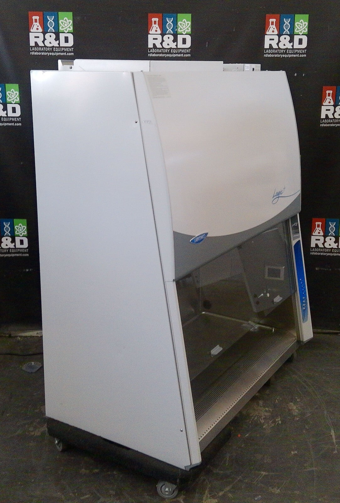 Labconco 4ft Logic+ A2 Biosafety/Biological Safety Cabinet w/Stand & UV+Warranty