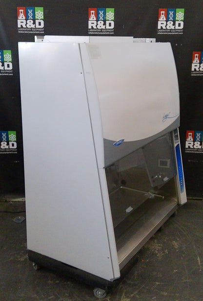 Labconco 4ft Logic+ A2 Biosafety/Biological Safety Cabinet w/Stand & UV+Warranty