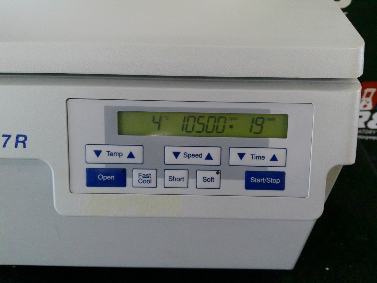 Eppendorf 5417R Refrigerated Benchtop Centrifuge  w/ Rotor A-8-11 Calibrated