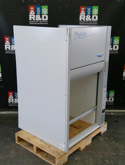 Labconco 30" Chemical Laboratory Fume Hood (Yr 2020) Protector 3030002