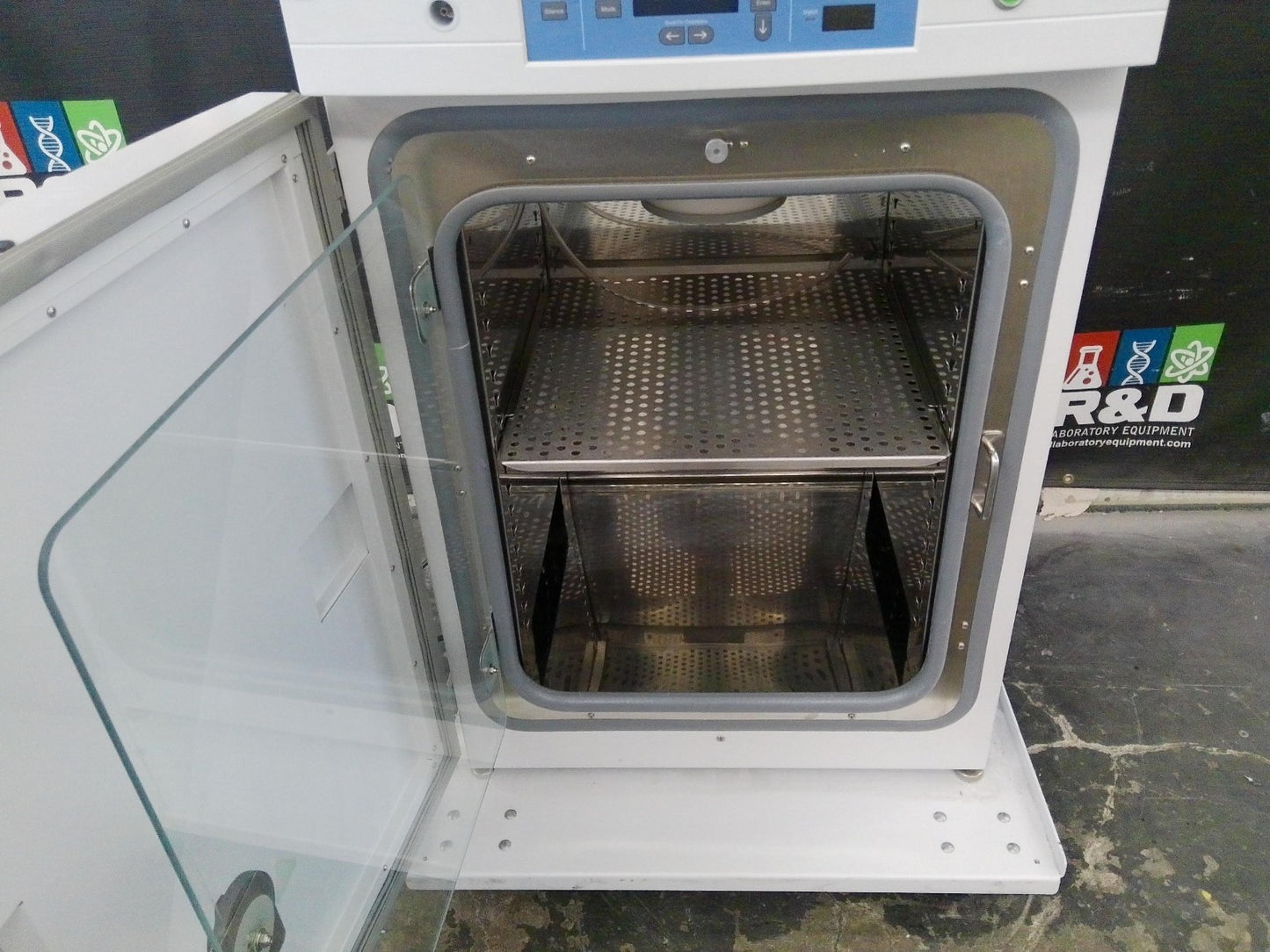 Thermo Scientific Steri Cycle 370 CO2 Double Stack Incubator