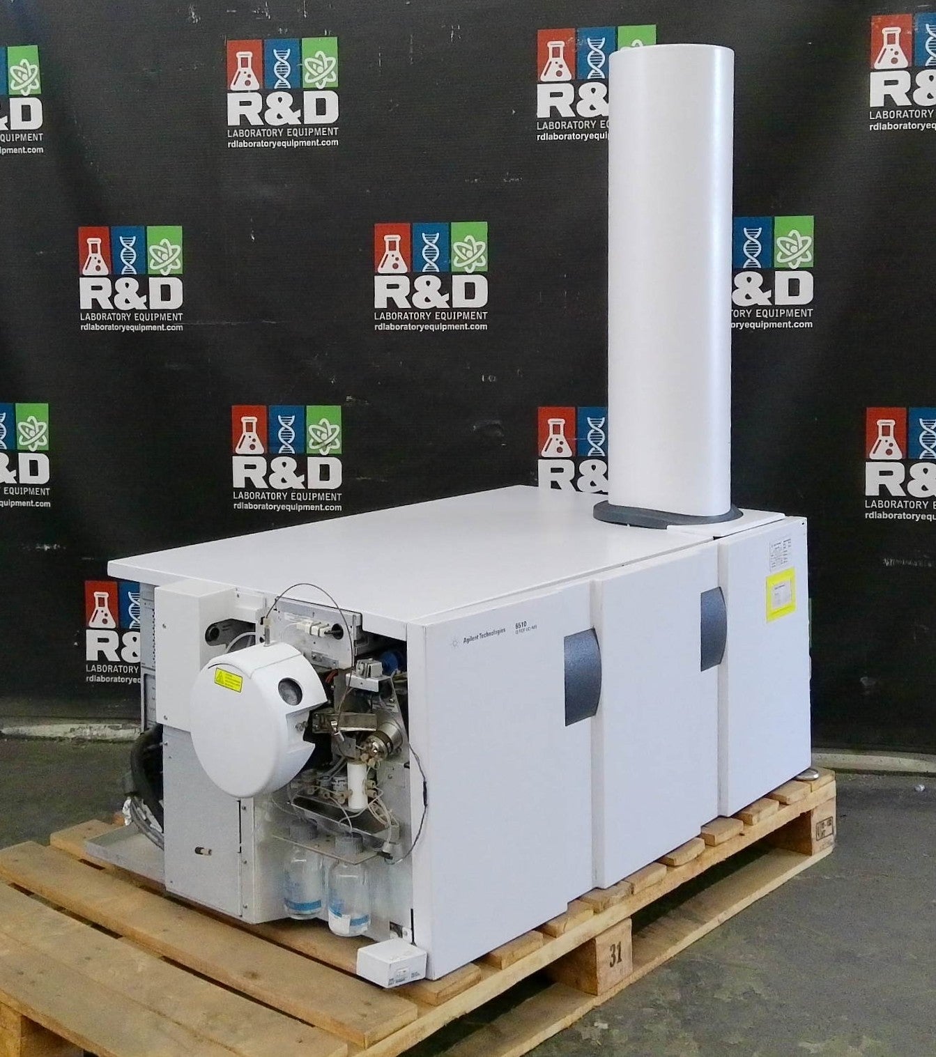 Agilent G6510A Accurate-Mass Quadrupole Time-of-Flight (Q-TOF) LC/MS System