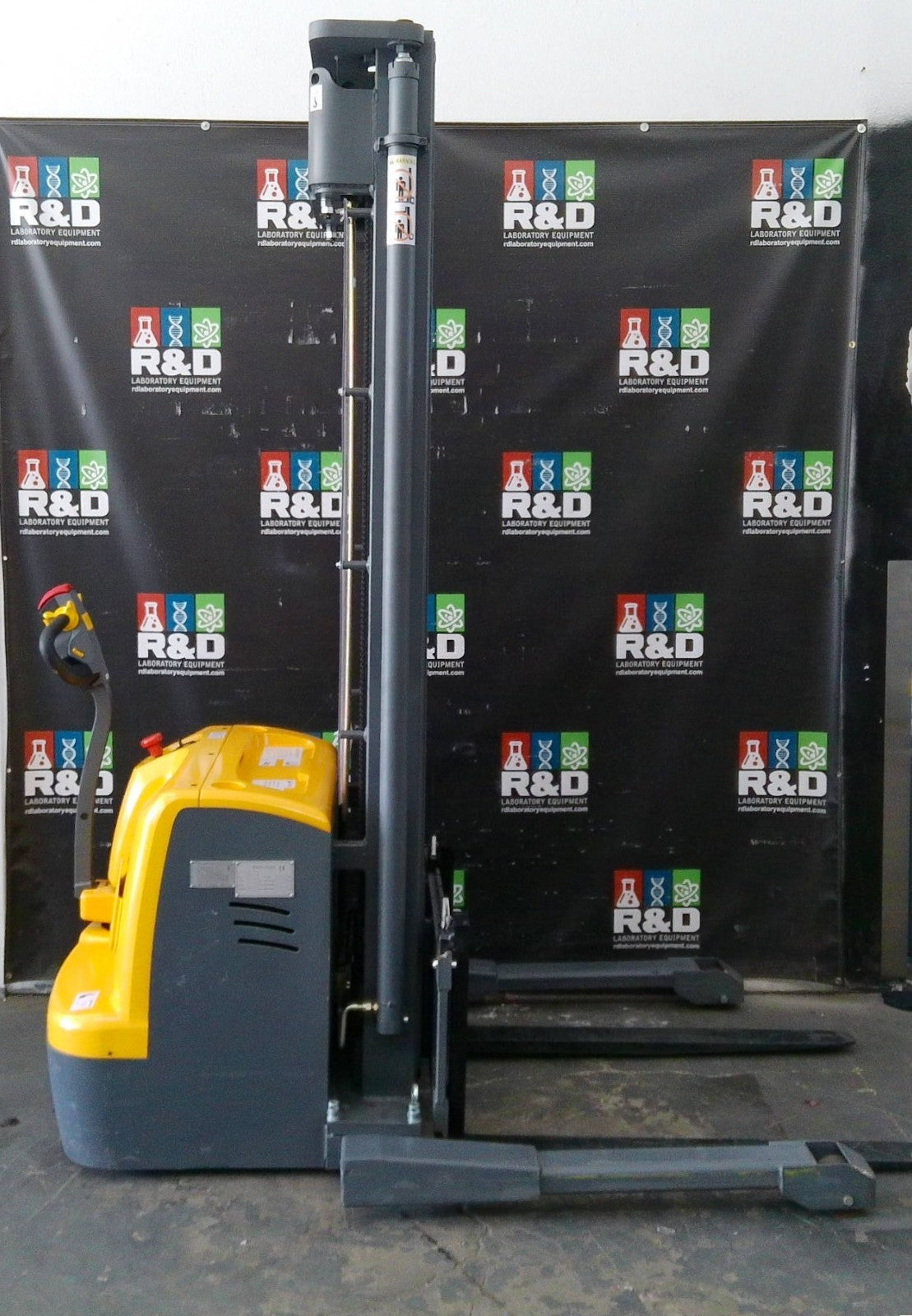 XILIN Electric Forklift Walkie Straddle Stacker CTD15-III, 3300lb Up To 220”High