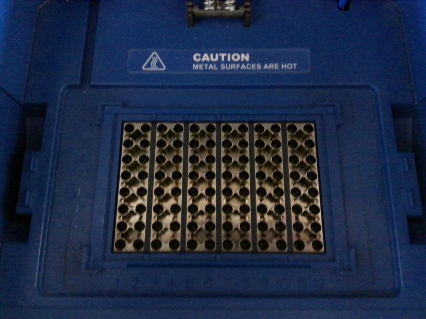 Applied Biosystems Model 9902 Veriti 96-Well PCR Thermal Cycler