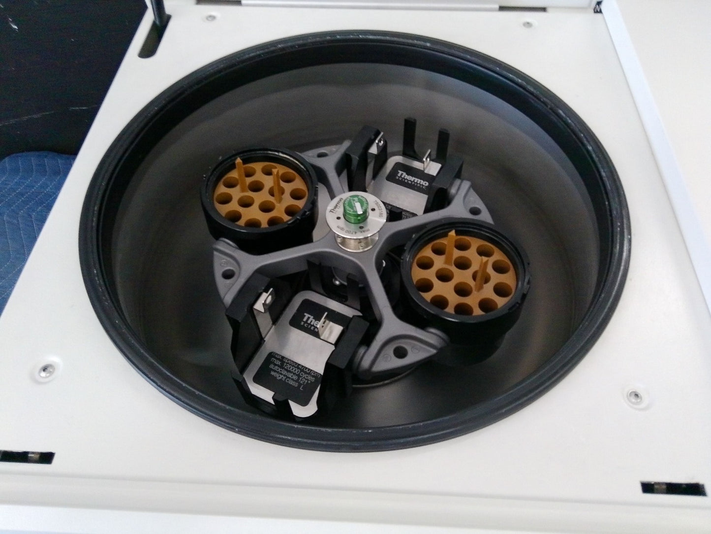 Thermo Sorvall XTR Refrigerated Benchtop Centrifuge w/ Rotor 120v FULLY TESTED