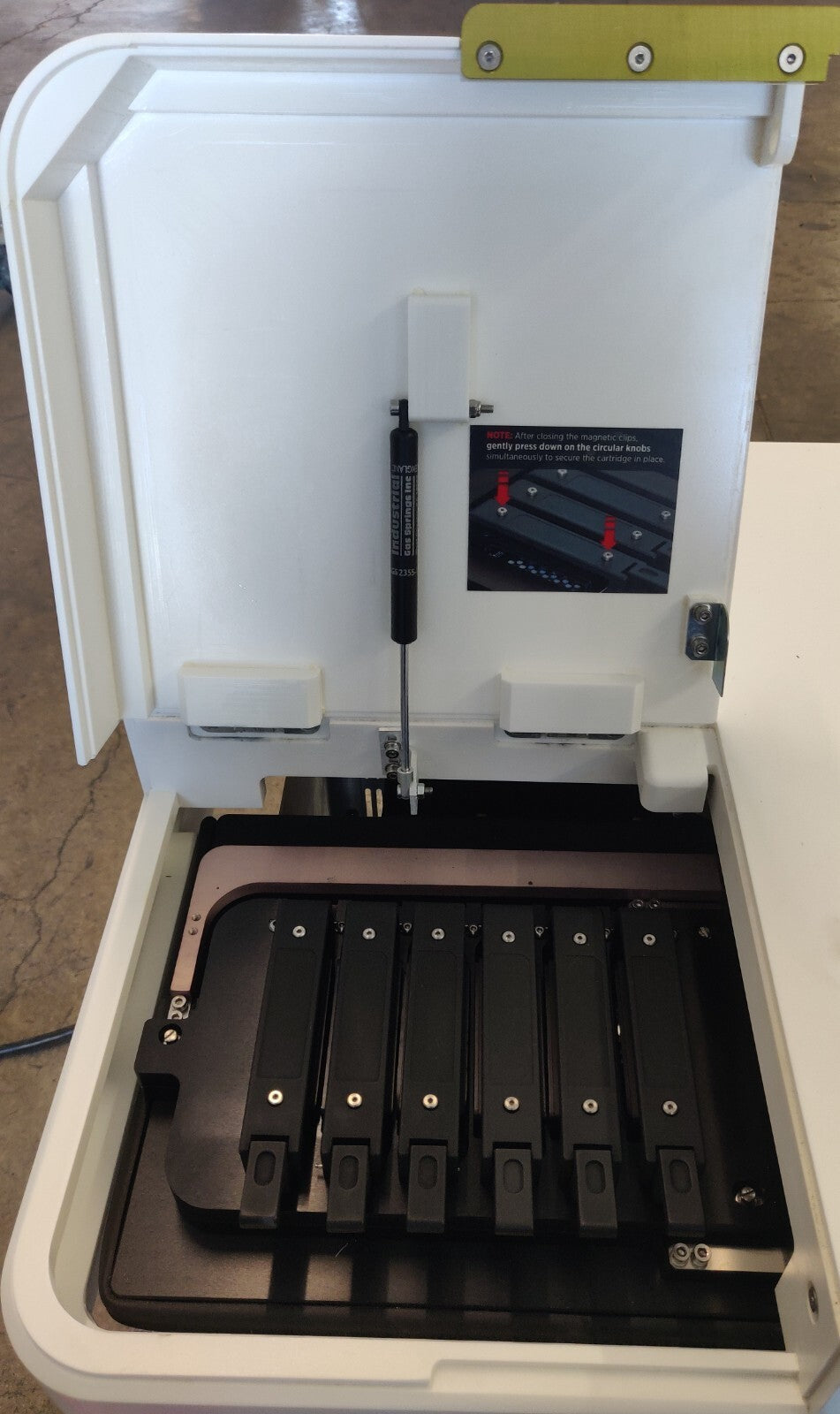 NanoString Technologies nCounter Analysis SPRINT Profiler 52-851418-002, TESTED