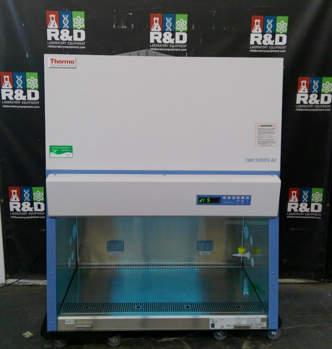 Thermo Scientific 4ft 1375 A2 Biosafety/Biological Safety Cabinet w /UV (2021)