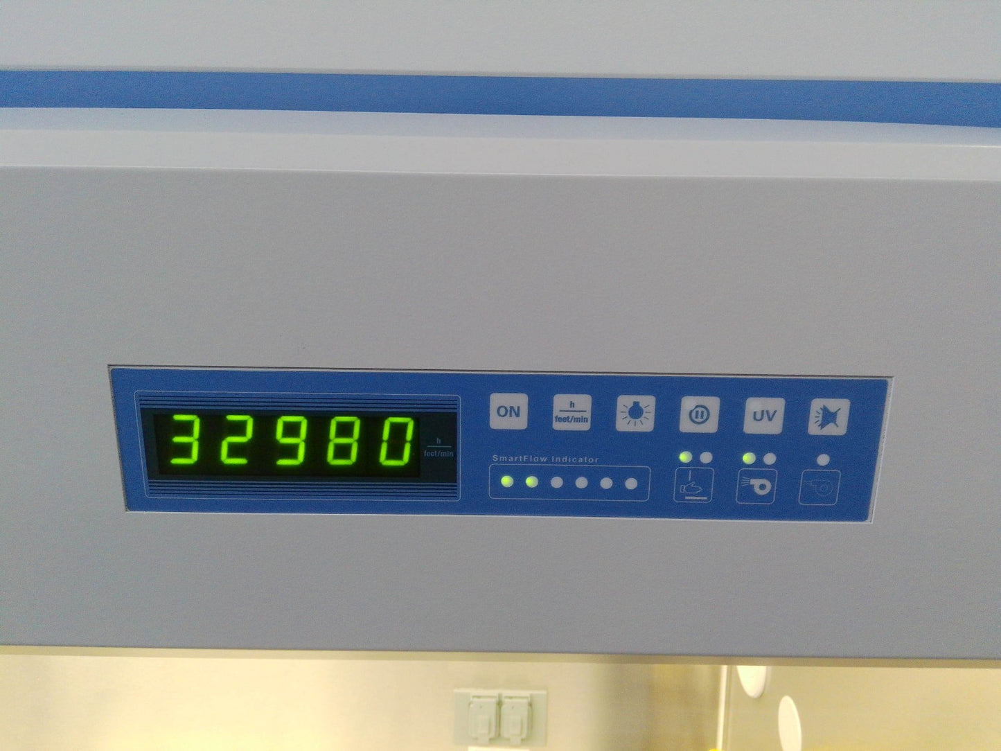 Thermo Scientific 6ft 1377 A2 Biosafety/Biological Safety Cabinet w/UV +Warranty
