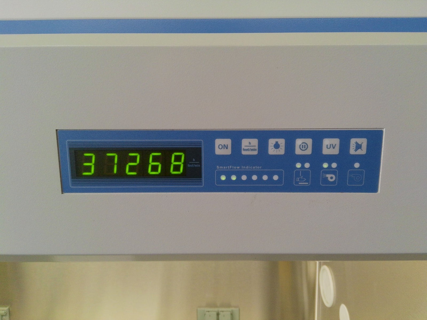 Thermo Scientific 4ft 1375 A2 Biosafety/Biological Safety Cabinet w/UV +Warranty