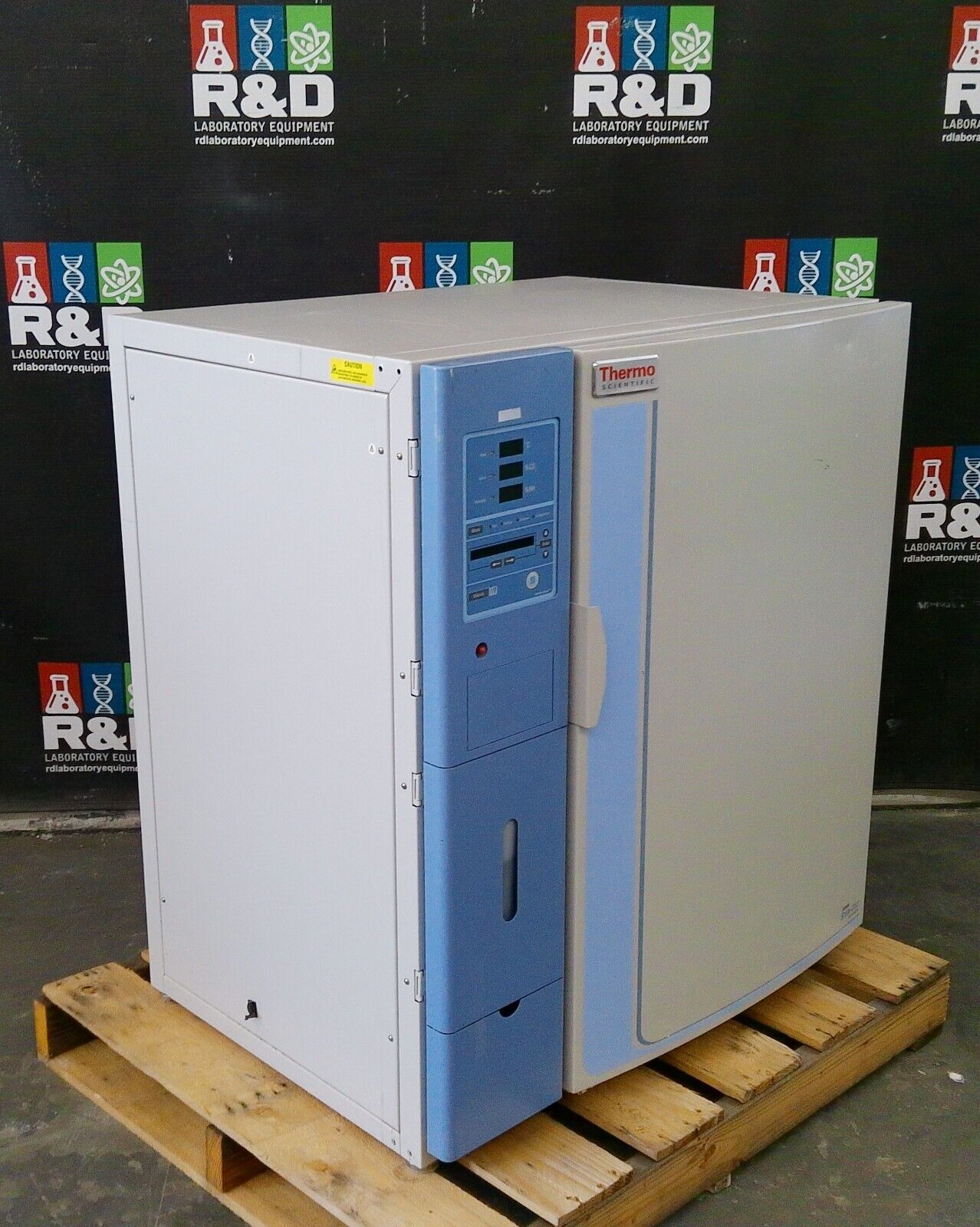 Thermo Scientific 3307 Steri-Cult CO2 Incubator 8.2Cf 120v