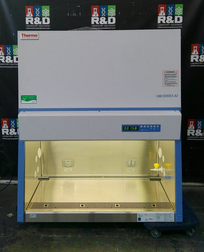 Thermo Scientific 4ft 1375 A2 Biosafety/Biological Safety Cabinet w/UV +Warranty