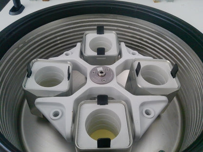 Eppendorf 5810R Refrigerated Centrifuge w/Rotor (A-4-81) & Buckets