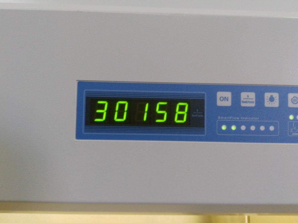 Thermo Scientific 4ft 1375 A2 Biosafety/Biological Safety Cabinet w/UV +Warranty