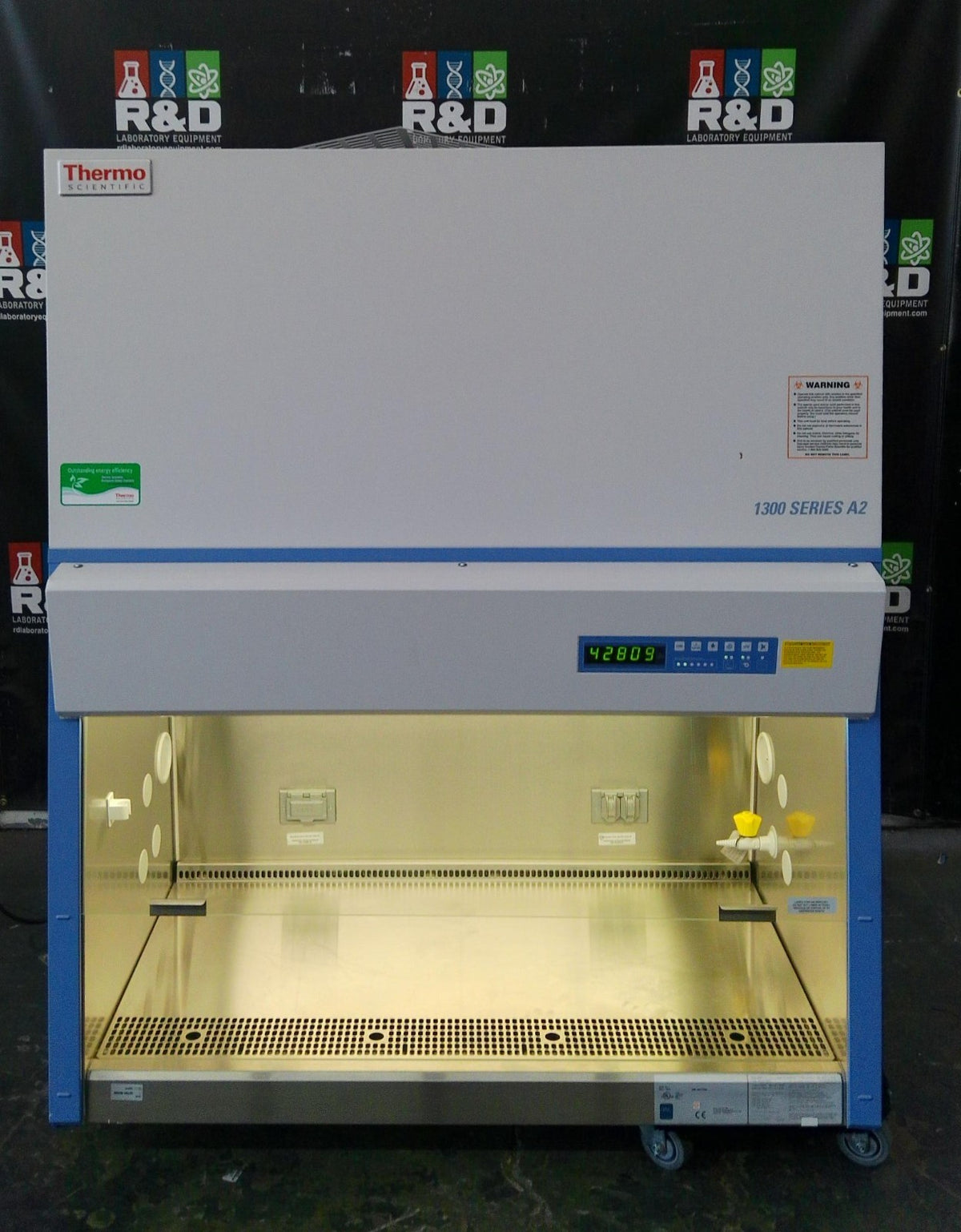 Thermo Scientific 4ft 1375 A2 Biosafety/Biological Safety Cabinet w/UV +Warranty