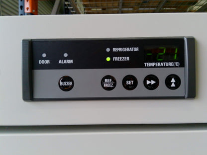 Panasonic MPR-215F Laboratory +4C Refrigerator/ -20C Freezer Combo 7.6Cf (2017)