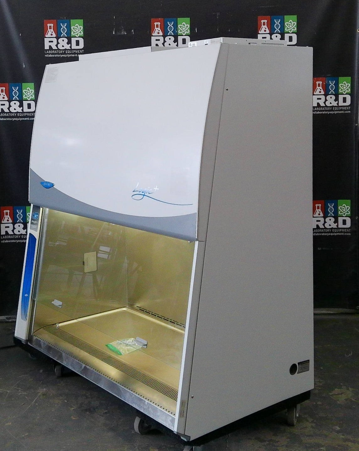 Labconco 4ft Logic+ A2 Biosafety/Biological Safety Cabinet w/Stand & UV+Warranty
