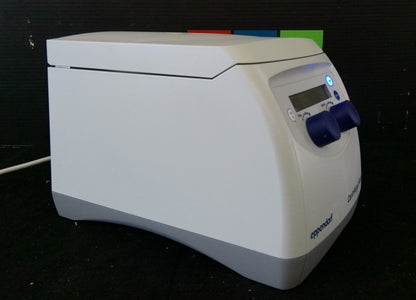 Eppendorf 5418 Benchtop Microcentrifuge w/ FA-45-18-11 Fixed-Angle Rotor TESTED