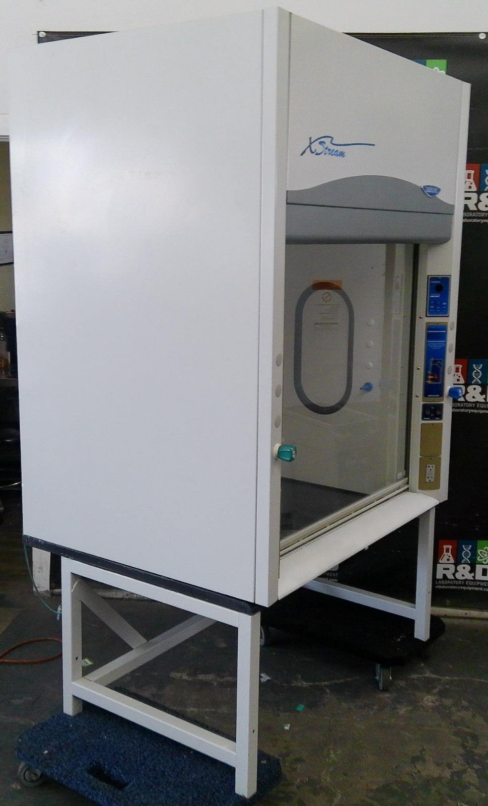 Labconco ft Fume Hood XStream Protector with Work Surface & Stand