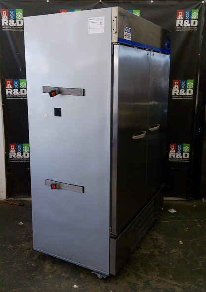 FisherBrand FBG49RSSA Isotemp Double Door Laboratory +4C Refrigerator 49Cf