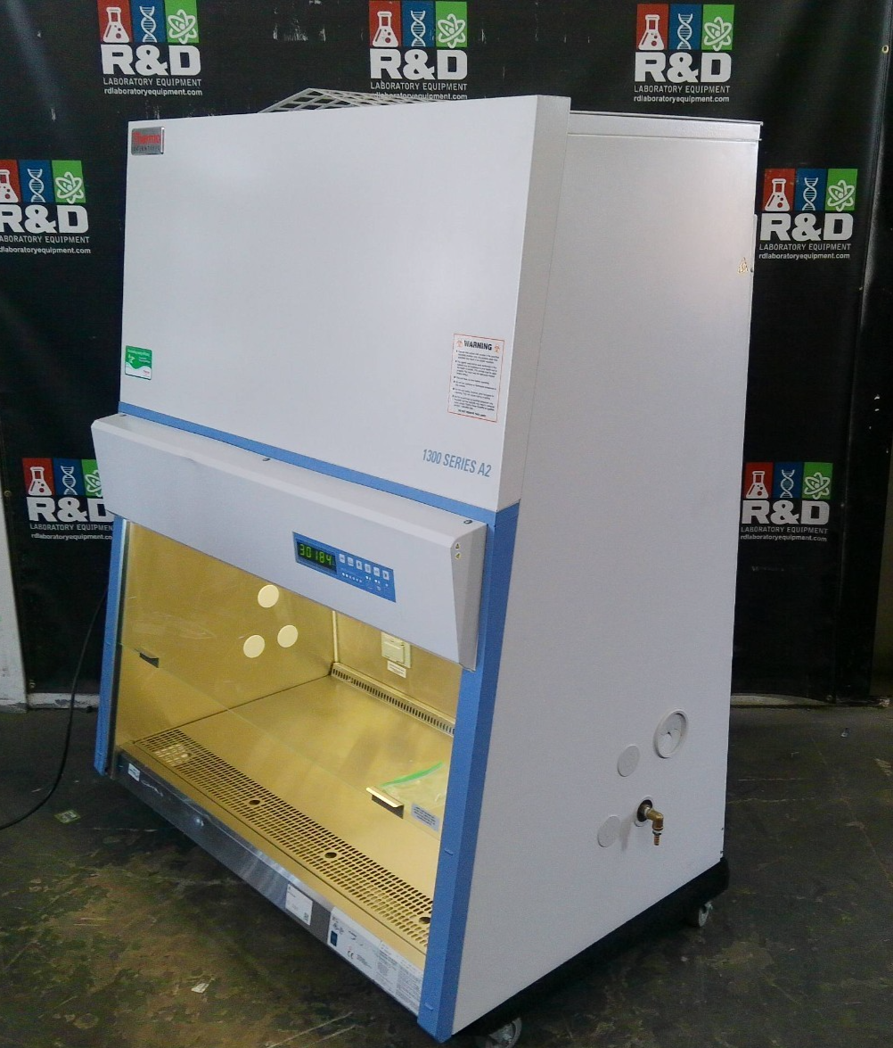 Thermo Scientific 4ft 1375 A2 Biosafety/Biological Safety Cabinet w /UV (2021)