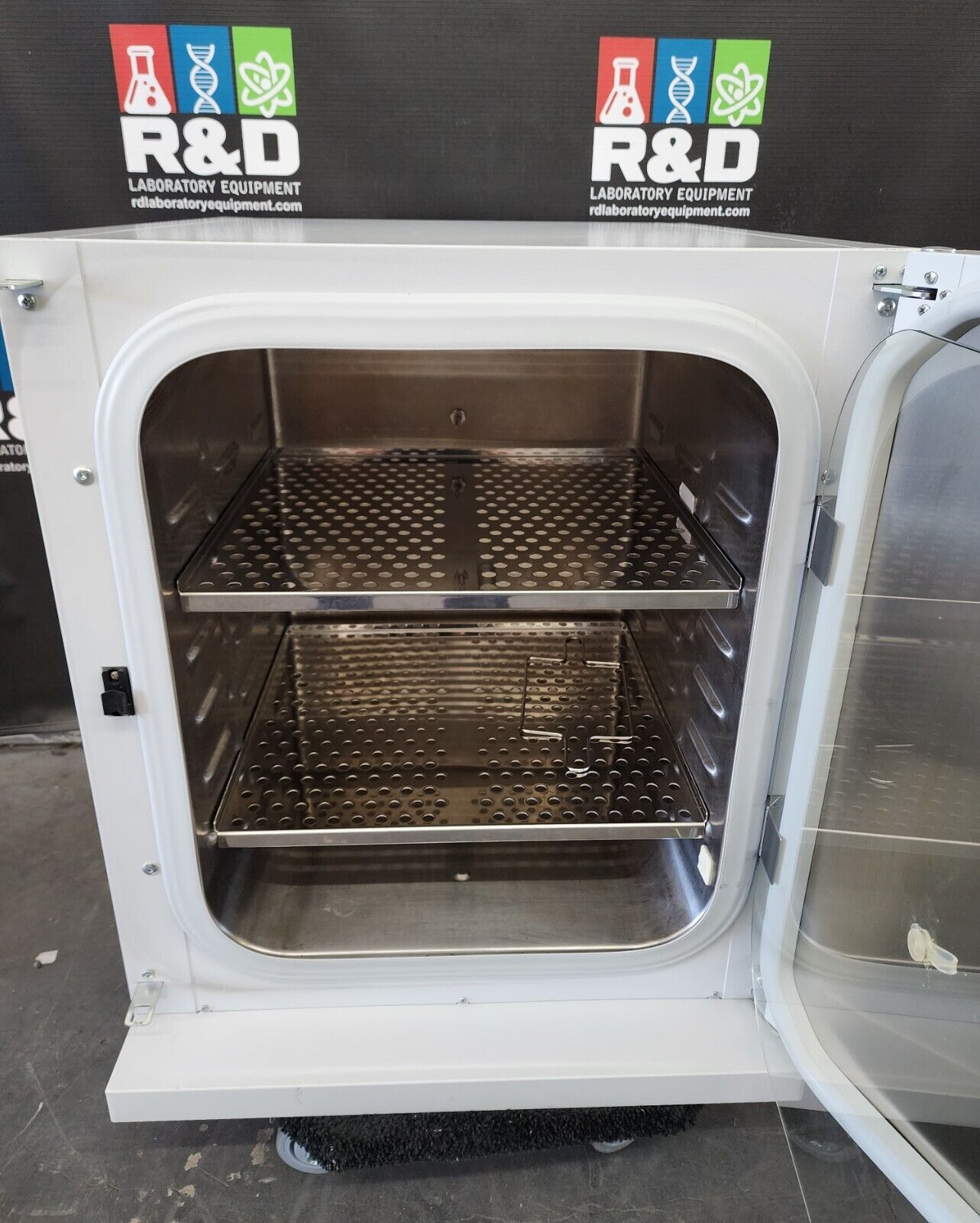 Binder 9040-0057 C 150-UL CO2 Oven Incubator 150L 120v FULLY TESTED