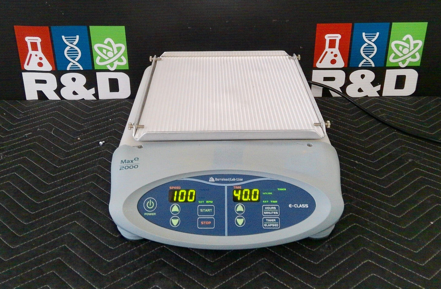 Barnstead/ Lab-Line SHKE2000 MaxQ 2000 Digital Benchtop Orbital Platform Shaker