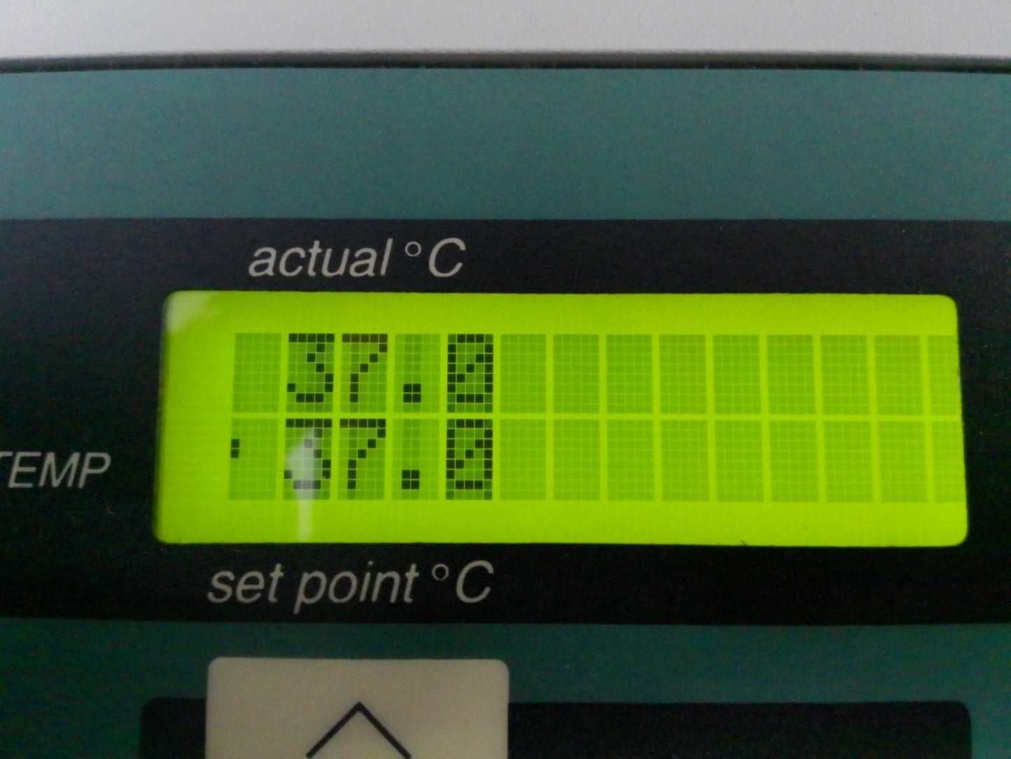 Molecular Devices VersaMax Tunable Microplate Reader 120v