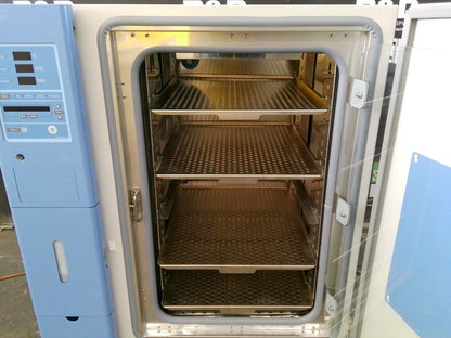 Thermo Scientific 3307 Steri-Cult CO2 Incubator 8.2Cf 120v