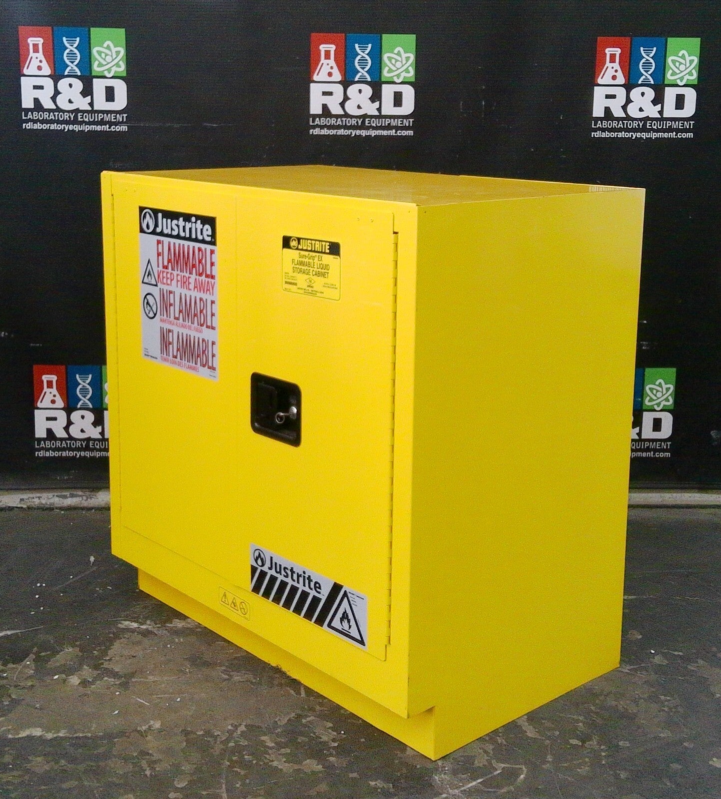 Justrite 892320 Flammable Storage Cabinet Self Closing Doors 22 Gal