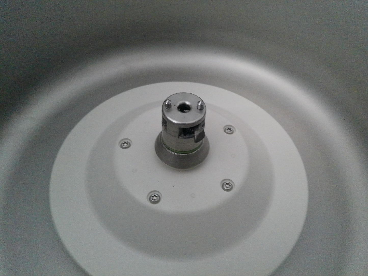 Thermo Scientific Sorvall ST8 Centrifuge w/TX-150 Rotor, Buckets, 2 Inserts