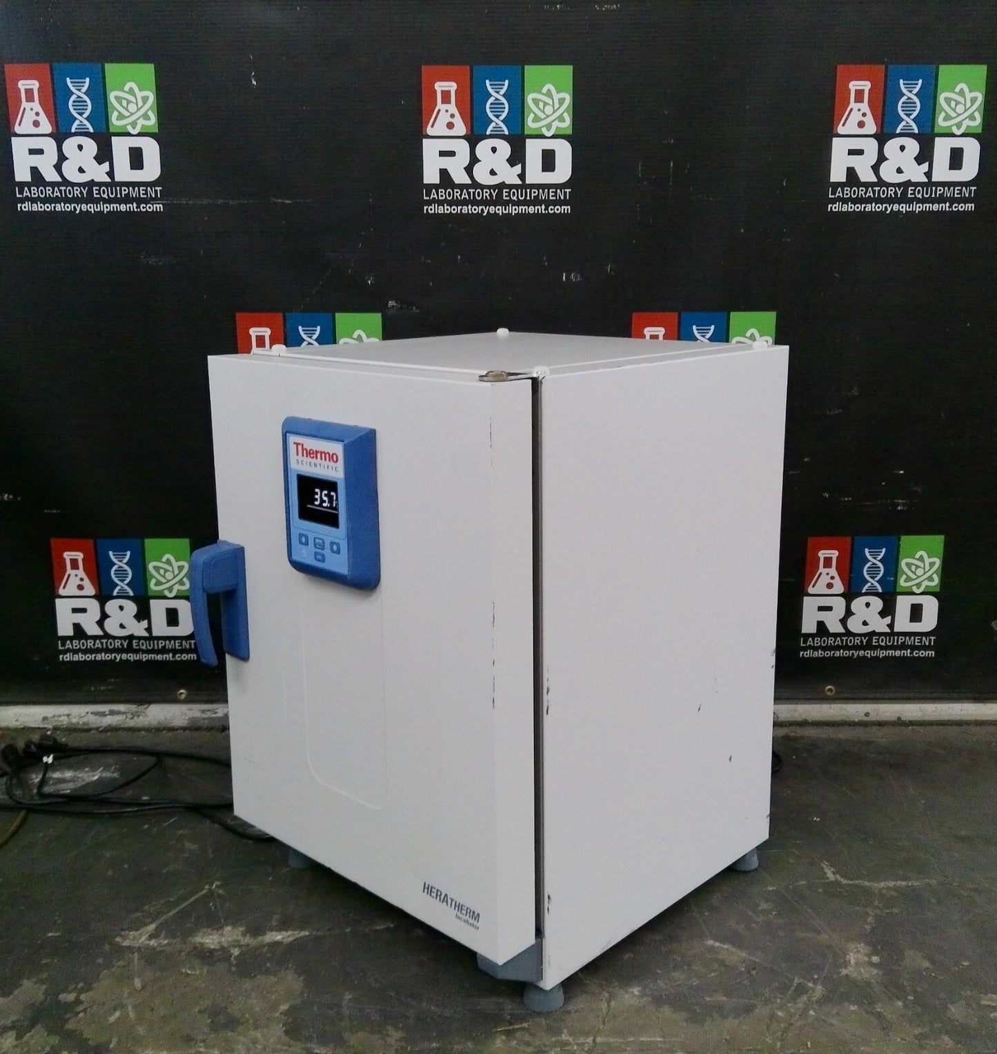 Thermo Scientific Heratherm IGS60 51028063 Bench Top Incubator 2.6Cf 120v