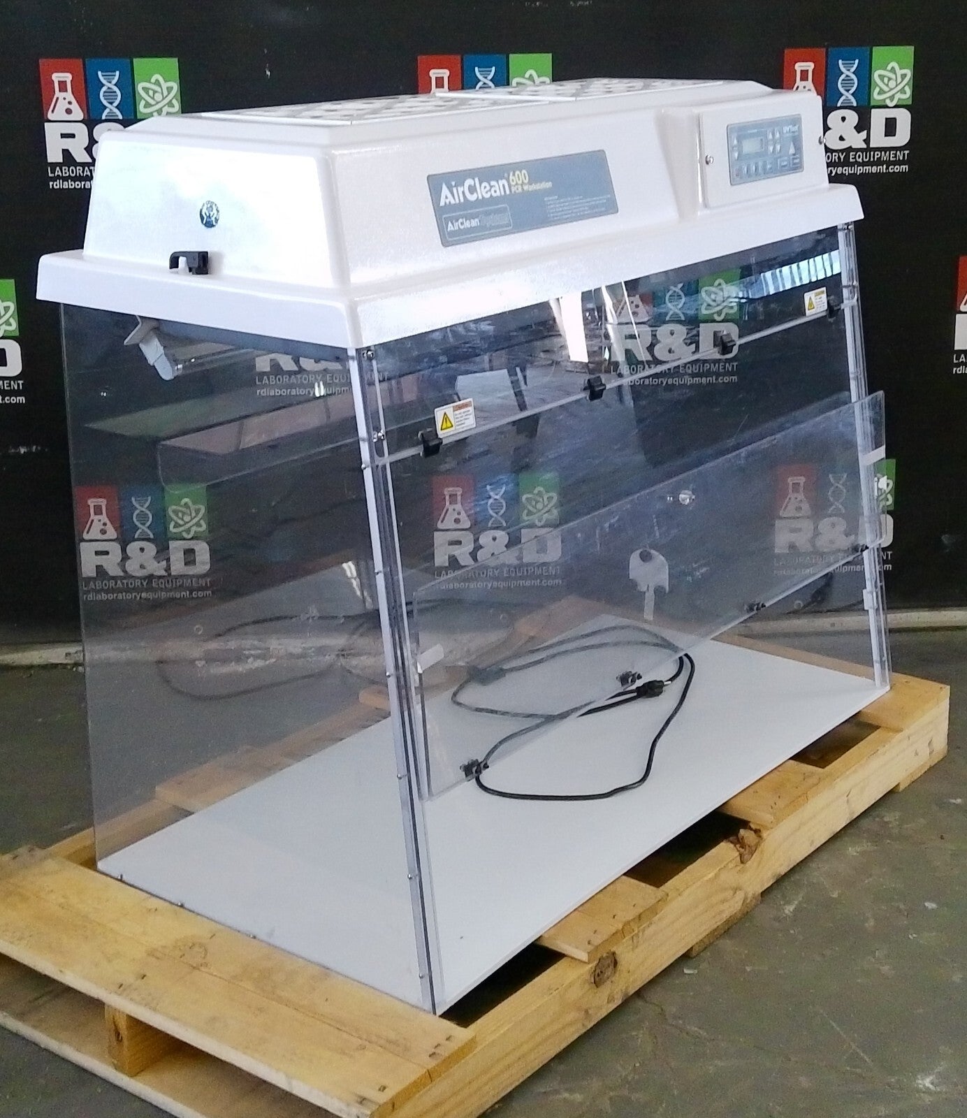 Airclean Systems AC648TLFUVC 4ft Airclean 600 Dead Air Box w/UV 120v