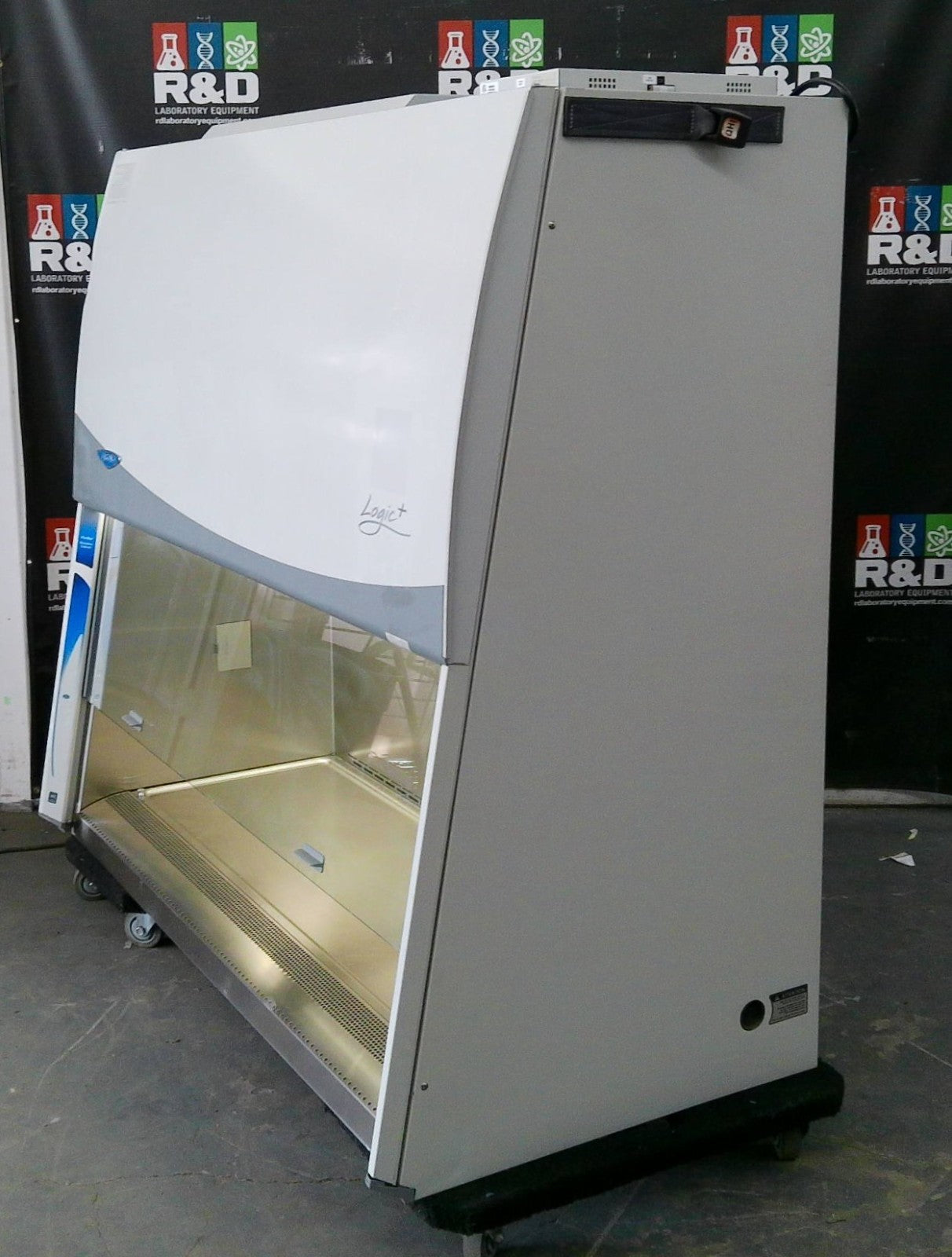 Labconco 6ft 302619101 Logic+ A2 Biosafety Cabinet w/UV & Stand (2021)