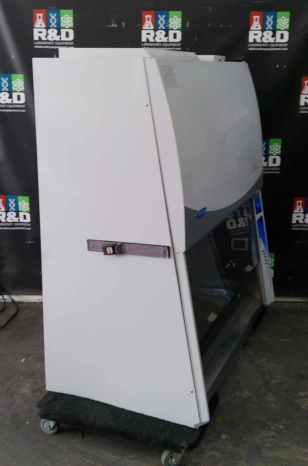Labconco 4ft 302419101 Logic+ A2 Biosafety Cabinet w/Stand & UV TESTED (2021)