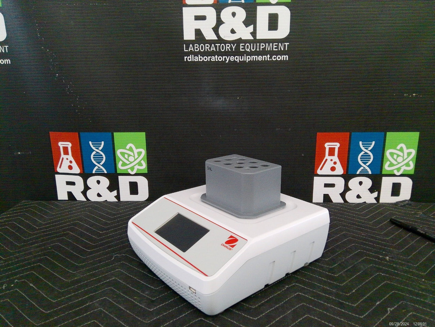 Ohaus ISTHBLCTS Incubating Cooling Thermal Shaker w/ 5ml Block FULLY TESTED