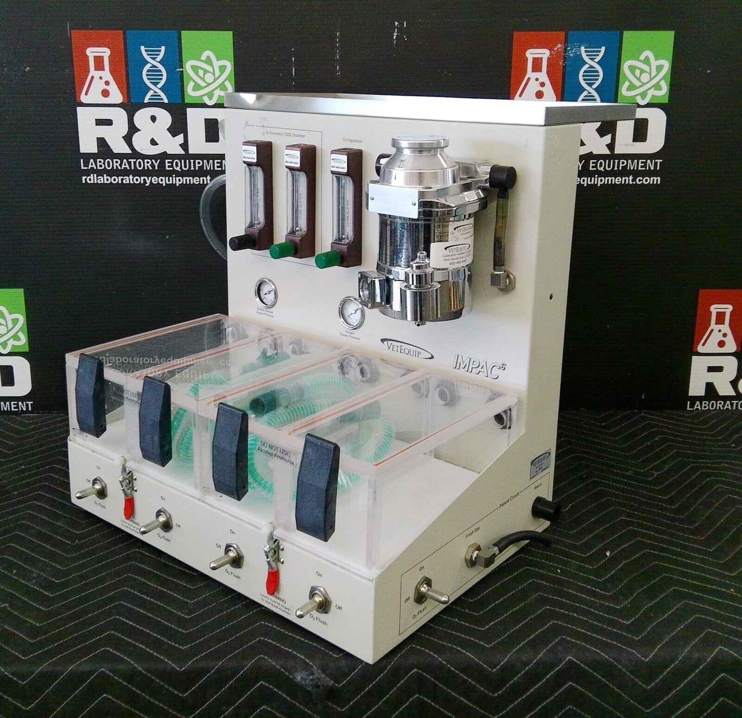 VetEquip Impac 6 Quad-Chamber Rodent/Mouse Veterinary Anesthesia System