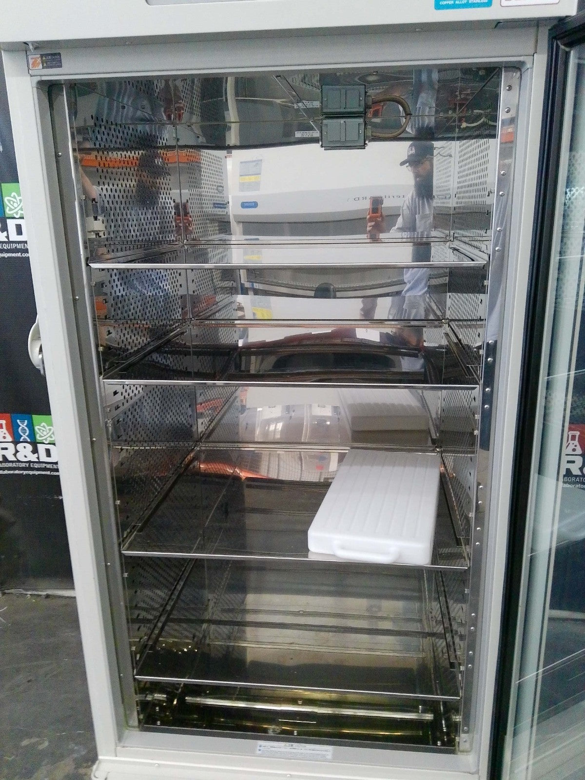 Sanyo MCO-80IC CO2 Large Reach-In Incubator 30.1Cf, 851L, 120v