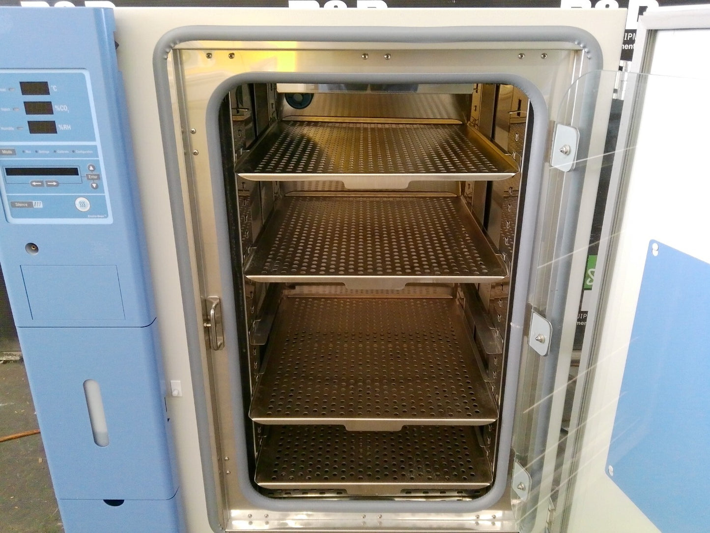 Thermo Scientific 3307 Steri-Cult CO2 Incubator 8.2Cf 120v