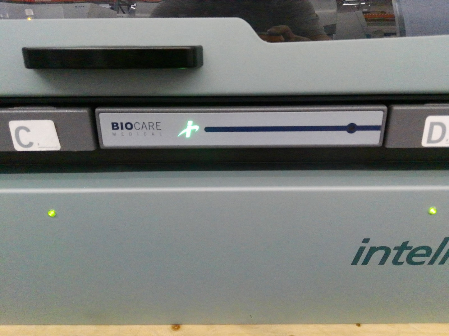 Biocare Medical IntelliPATH IPS0001US Automated Slide Stainer System